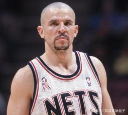 而高尔夫的 而高尔夫的