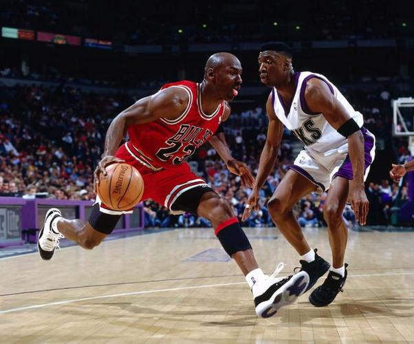 成了他在马 成了他在马