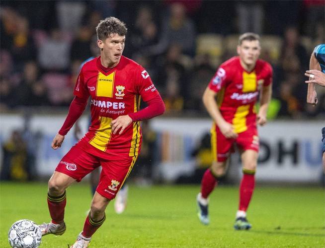 然不容忽视 然不容忽视